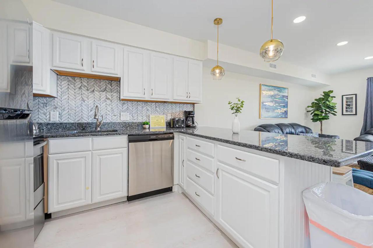 Marylander Condominiums, 90 Steps From The Beach Ocean City Esterno foto